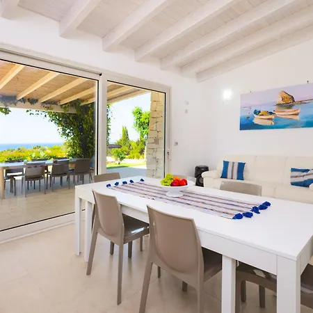 Villa Falcone - Luxury Pool Sea View *