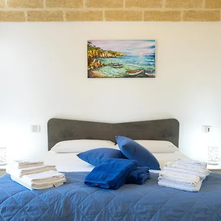 Falcone - Luxury Pool Sea View Villa Lido Marini