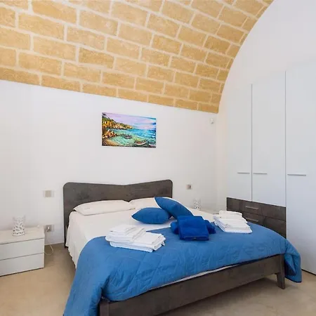 Falcone - Luxury Pool Sea View * Lido Marini