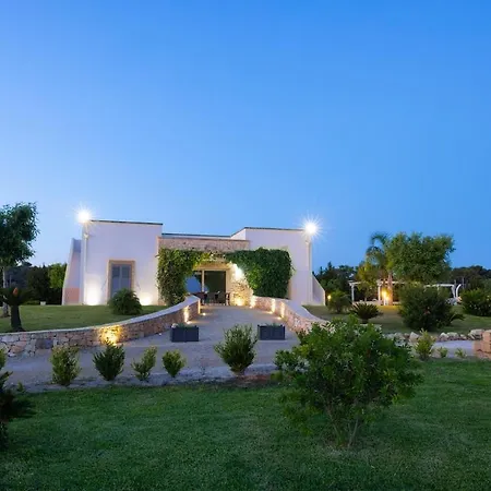 Falcone - Luxury Pool Sea View Lido Marini