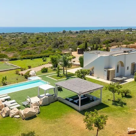 Falcone - Luxury Pool Sea View