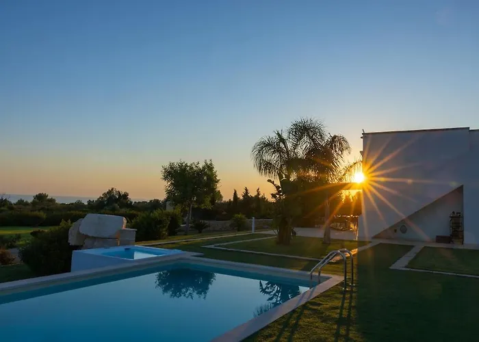 Falcone - Luxury Pool Sea View Villa *