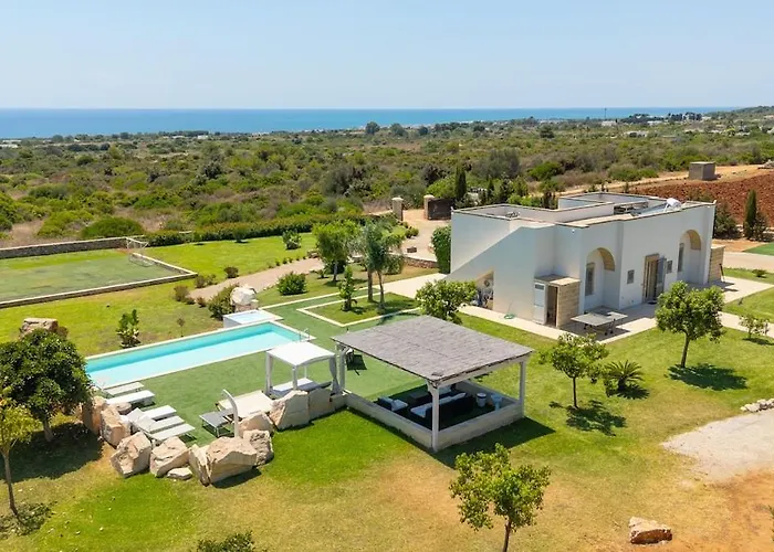 Falcone - Luxury Pool Sea View