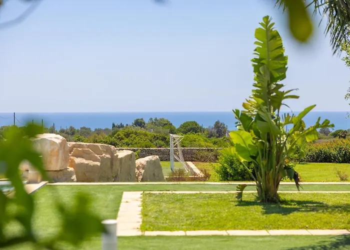 Falcone - Luxury Pool Sea View Вилла *